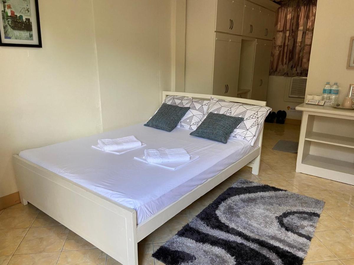 Rqs Hostel Таклобан Экстерьер фото